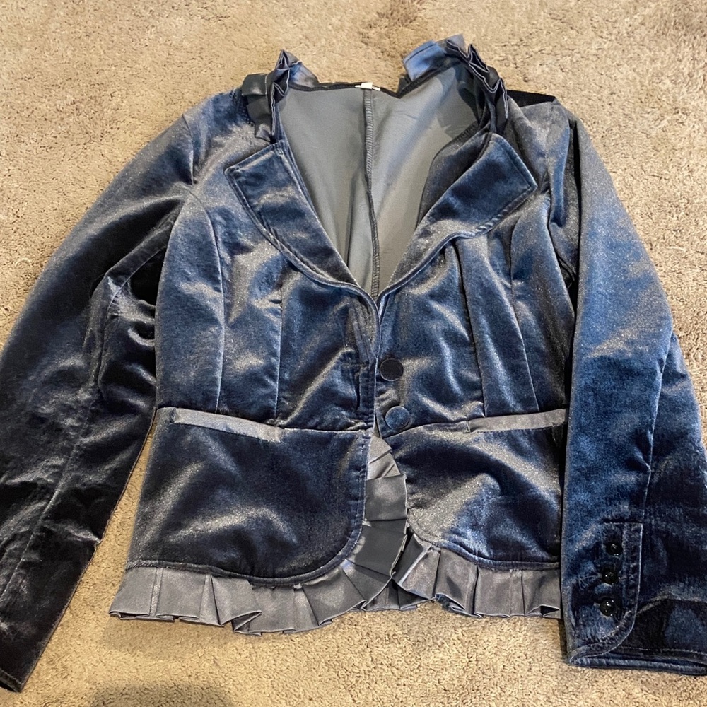 Elegant Gray Velvet Women's Jacket with Satin Trim